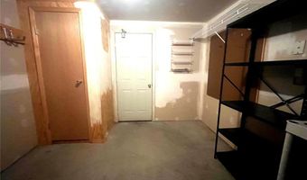 1111 Pocono Trl A, Ballwin, MO 63021