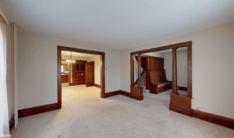 317 E 1st St, Arthur, IA 51431