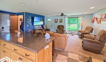 2024 Violet Ave, Aredale, IA 50605