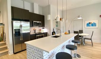 1111 ORREN St NE 300, Washington, DC 20002