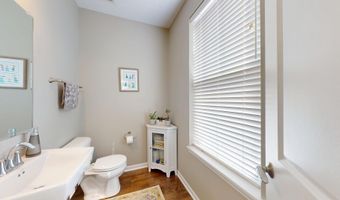 3221 N Heritage Ln, Arlington Heights, IL 60004