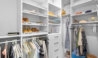 50 School St 1, Newport, RI 02840