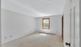 52 Clubhouse Dr, Bourne, MA 02532