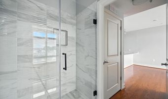 915 N PATRICK St 507, Alexandria, VA 22314