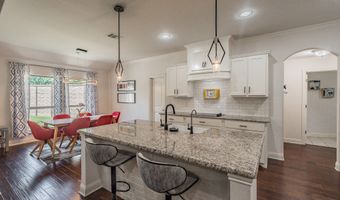 556 Sagebrush Ct, Aledo, TX 76008