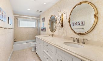 3001 Astoria Pines Cir, Las Vegas, NV 89107