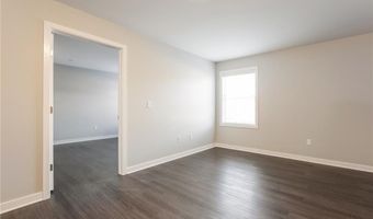 49 Taylor Ave 206, Bethel, CT 06801