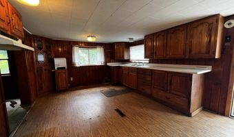 351 Owl St, Campton, NH 03223