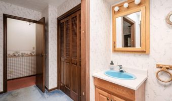 3502 Hazelton Etna Rd, Alexandria, OH 43001