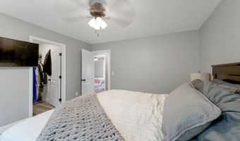 123 Parade Rd, Barnstead, NH 03218