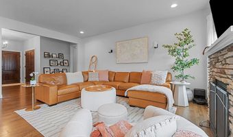 2066 W HERON Ln, Appleton, WI 54913