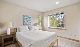 2737 NW Skyliners Rd, Bend, OR 97703