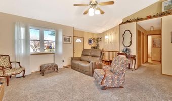 710 Lakewood Ct, Augusta, KS 67010