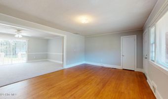 4083 Pitt St, Ayden, NC 28513