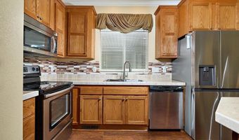 8975 Lawrence Welk Dr SPC 199, Escondido, CA 92026