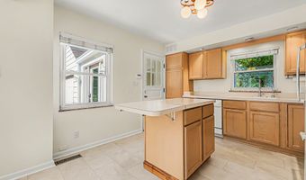93 N Harding Rd, Columbus, OH 43209
