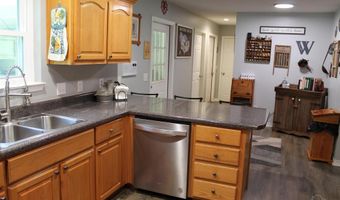 5540 Forest Hills Ln, Milton, FL 32570