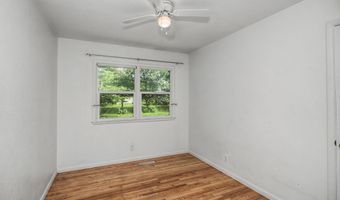 3905 Ontario St, Ames, IA 50014