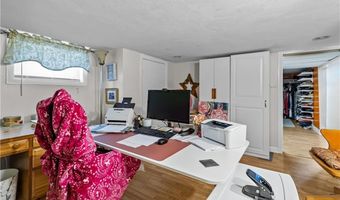 17 Mowry Ave, Cumberland, RI 02864