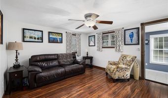 584 Blackrock Rd, Coventry, RI 02816