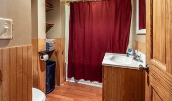 89 Elm St, Blackstone, MA 01504