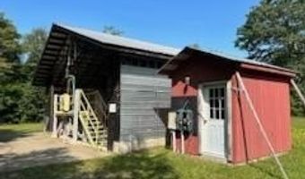 22 Depot Ln, Belfast, ME 04915