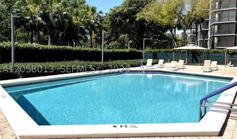 3301 N Country Club Dr 712, Aventura, FL 33180