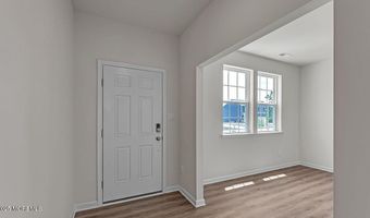 16 Dahlia Ct, Bayville, NJ 08721