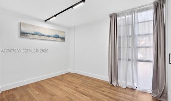 3301 N Country Club Dr 101, Aventura, FL 33180