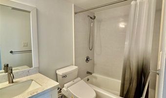 201 Ohua Ave 2208, Honolulu, HI 96815