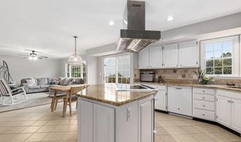 3301 TUDOR Ct, Adamstown, MD 21710