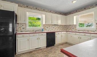 6562 Squirrel Den Rd, Bailey, NC 27807