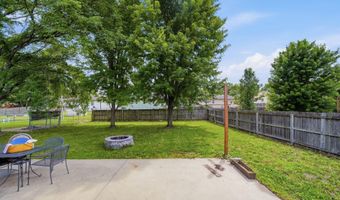 240 E Park Dr, Auburn, KS 66402
