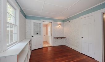 90 E Side Dr, Concord, NH 03301