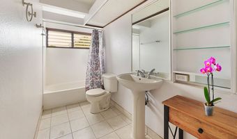 4701 KAWAIHAU Rd A101, Kapaa, HI 96746