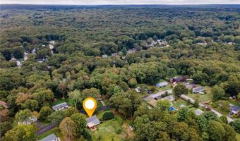 75 Hickory Dr, North Kingstown, RI 02852