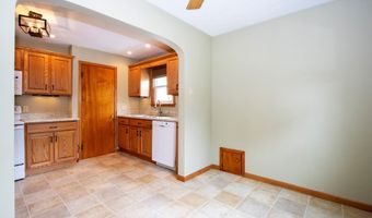 927 Heltman, Ashland, OH 44805