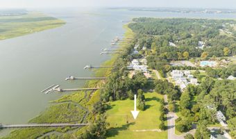 18 Sheffield Ave, Beaufort, SC 29907