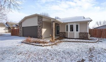 13665 Xavis St NW, Andover, MN 55304