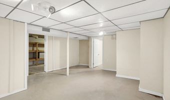 37 Maxwell Rd, Indianapolis, IN 46217