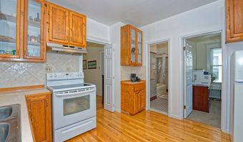 22 Lawnridge Ave, Albany, NY 12208