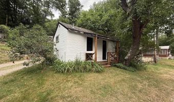6 Viewland Ct, Alton, NH 03810