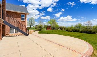 2366 Shoreside Dr, Berthoud, CO 80513