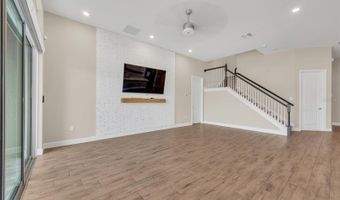 5305 WISHING ARCH Dr, Apollo Beach, FL 33572