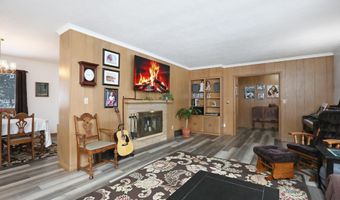 1428 Curtiss Ave, Ames, IA 50010