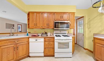 126 Foster St, Burlington, VT 05401