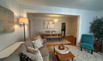 68 Park St, Belfast, ME 04915