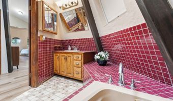 43345 Brushy Ridge Loop, Annapolis, CA 95412