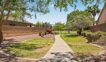 2904 N SUMMER Ln, Casa Grande, AZ 85122