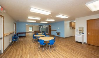 1420 W Broadway St, Polk City, IA 50226